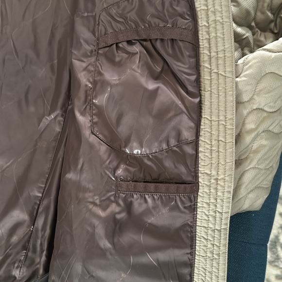 Marmot St. Moritz quilted puffer jacket/coat with faux fur collar - Picture 7 of 12